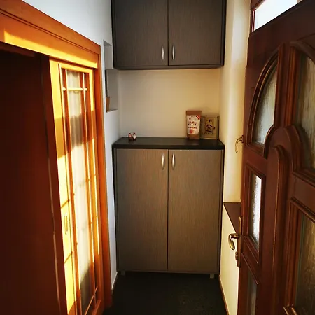 度假居 Pekny Dom S Parkovanim 普利比利那