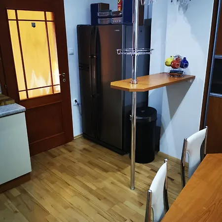 Pekny Dom S Parkovanim 度假居