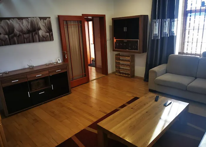 Pekny Dom S Parkovanim Dom wakacyjny