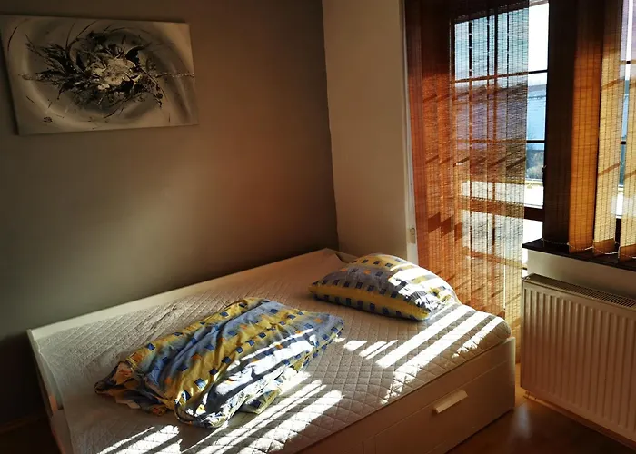 Dom wakacyjny Pekny Dom S Parkovanim Przybylina