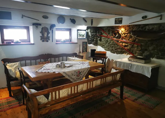 Dom wakacyjny Pekny Dom S Parkovanim